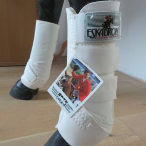 guetres-posterieurs-eskadron-blanche